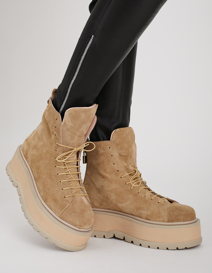 Bocanci din piele bej CHUNKY - MOJA