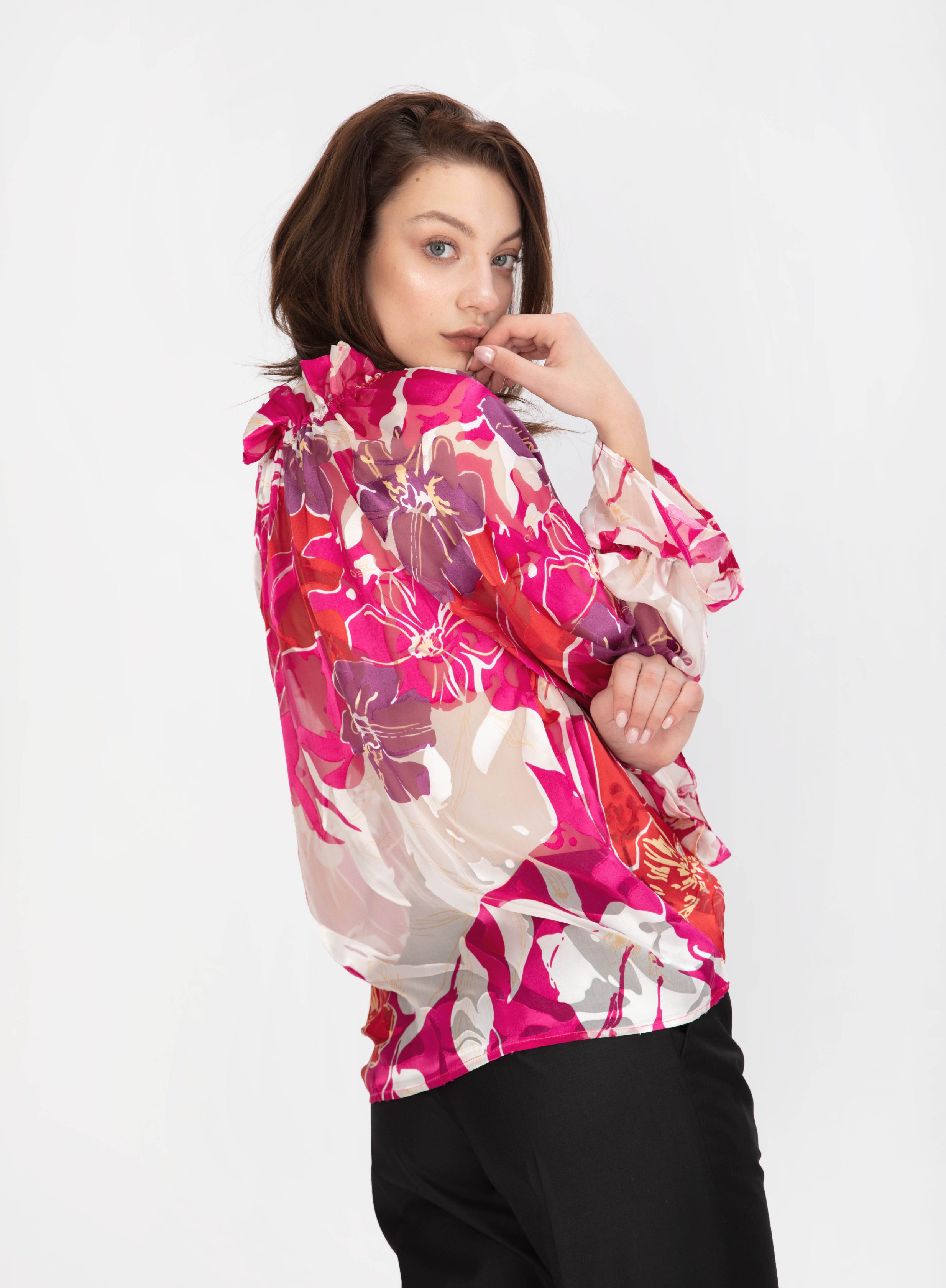 Ie din matase FLORAL - MOJA