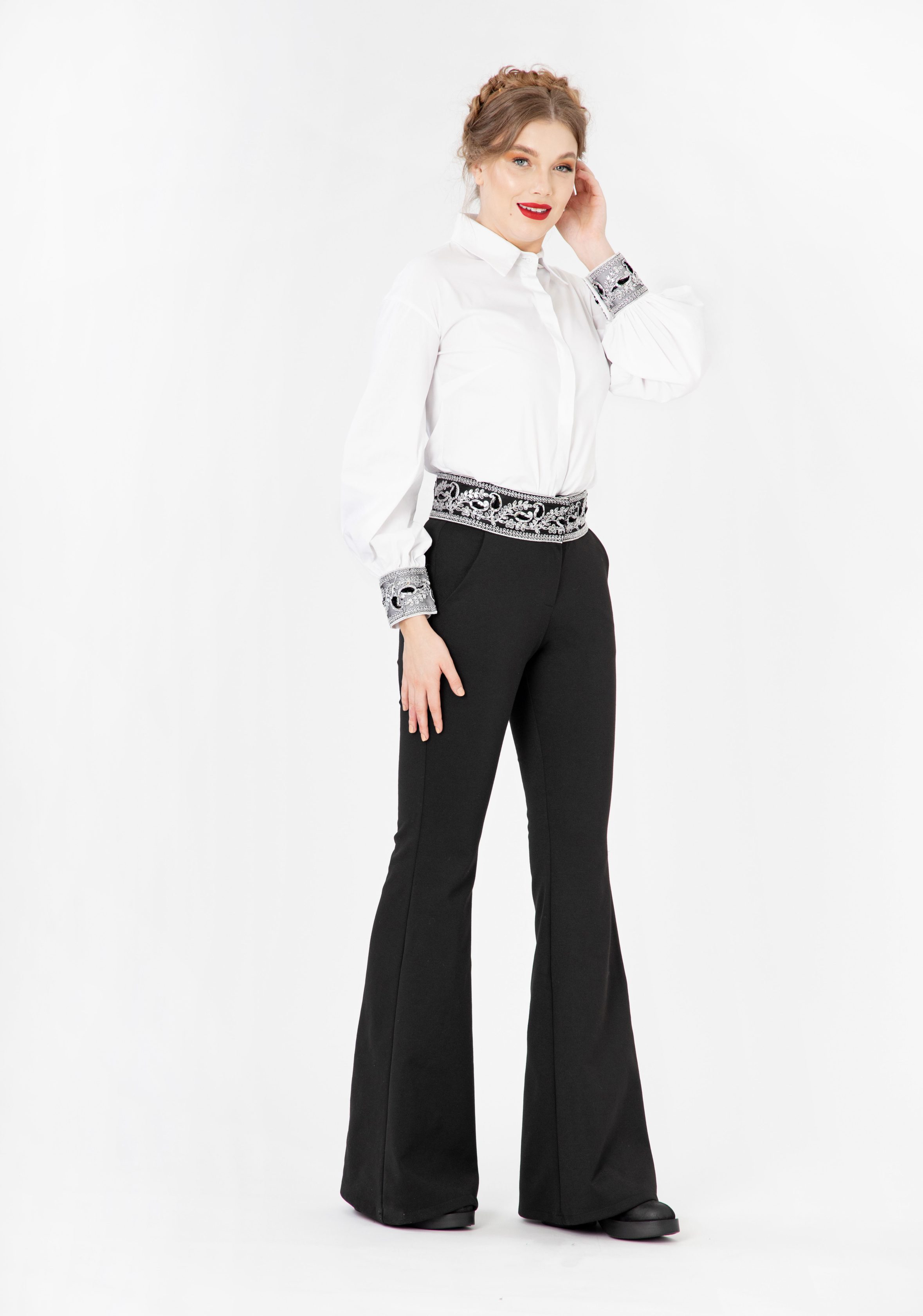 Set pantalon si camasa cu pasmanterie ETNO - MOJA