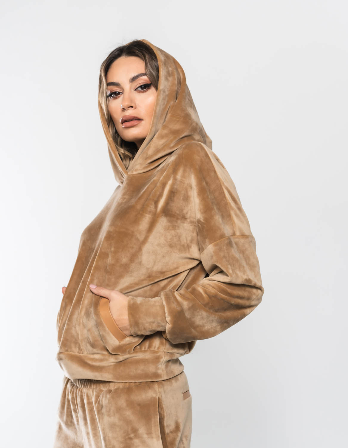 Trening cu gluga bej Teddy