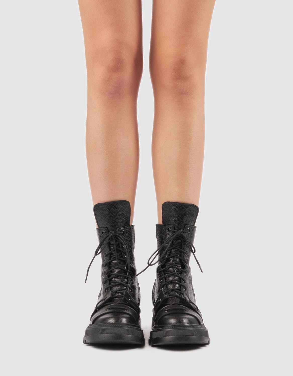 Bocanci din piele neagra Sugar - MOJA