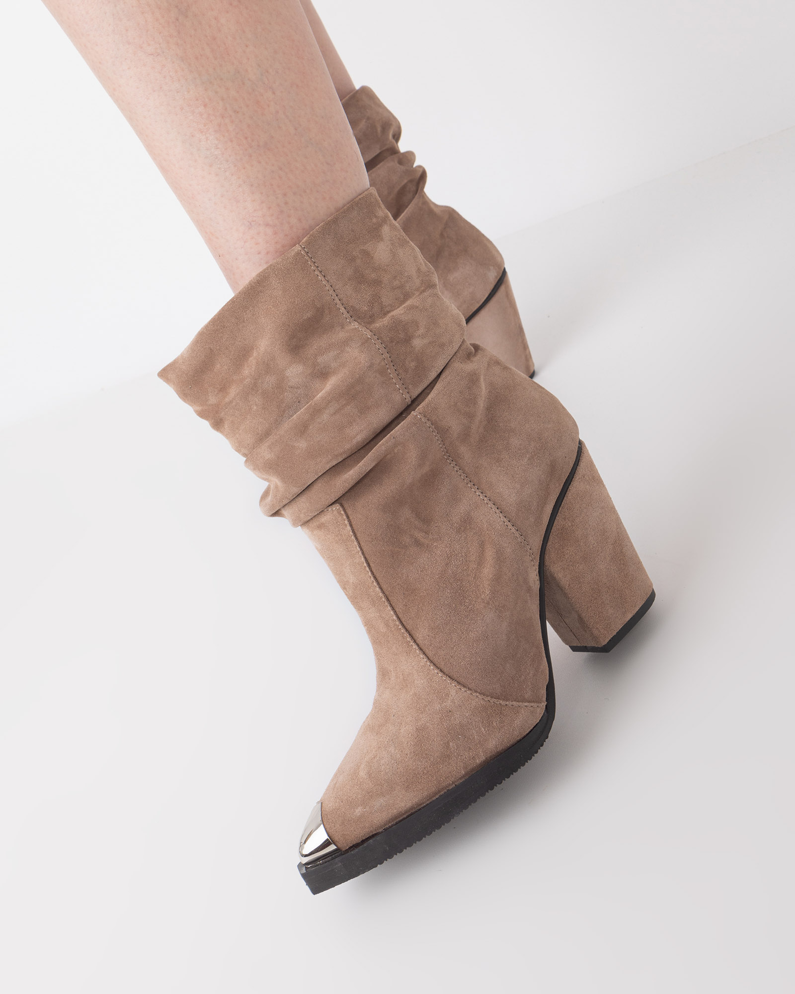 Ciocate din piele intoarsa taupe LILI-2