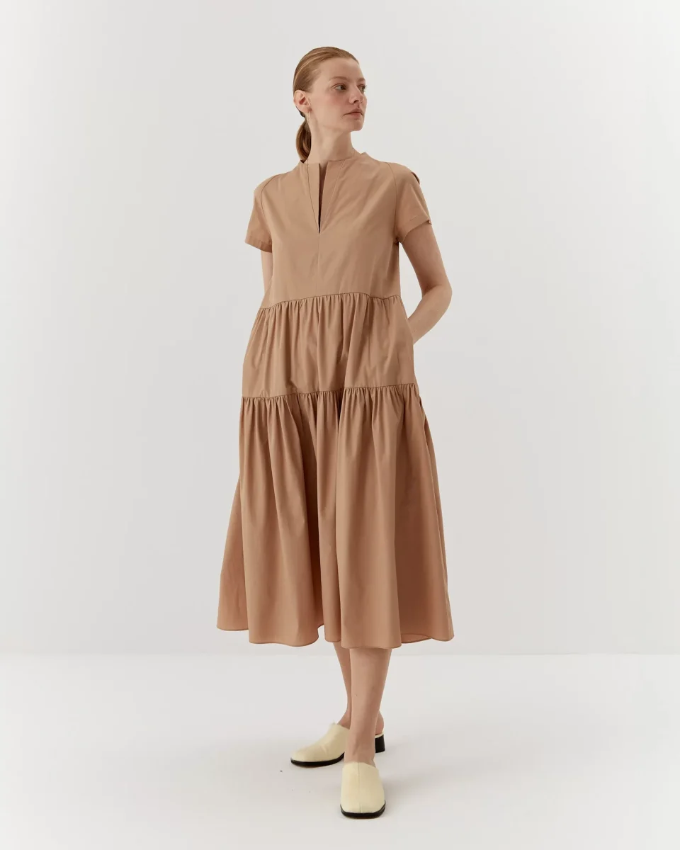 Rochie bej casual cu volane din bumbac organic