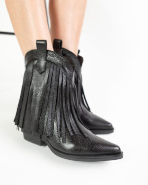 ciocate-din-piele-neagra-wild-2