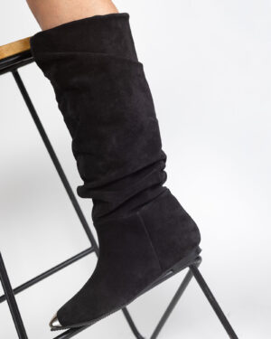083A8468