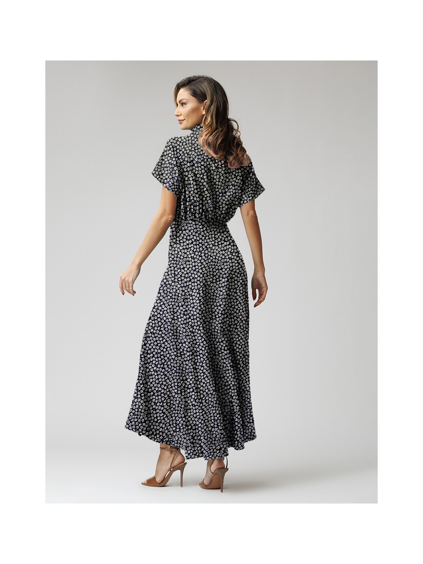 rochie-cu-drapaj-fata-si-guler-print-flori-albnavy (2)