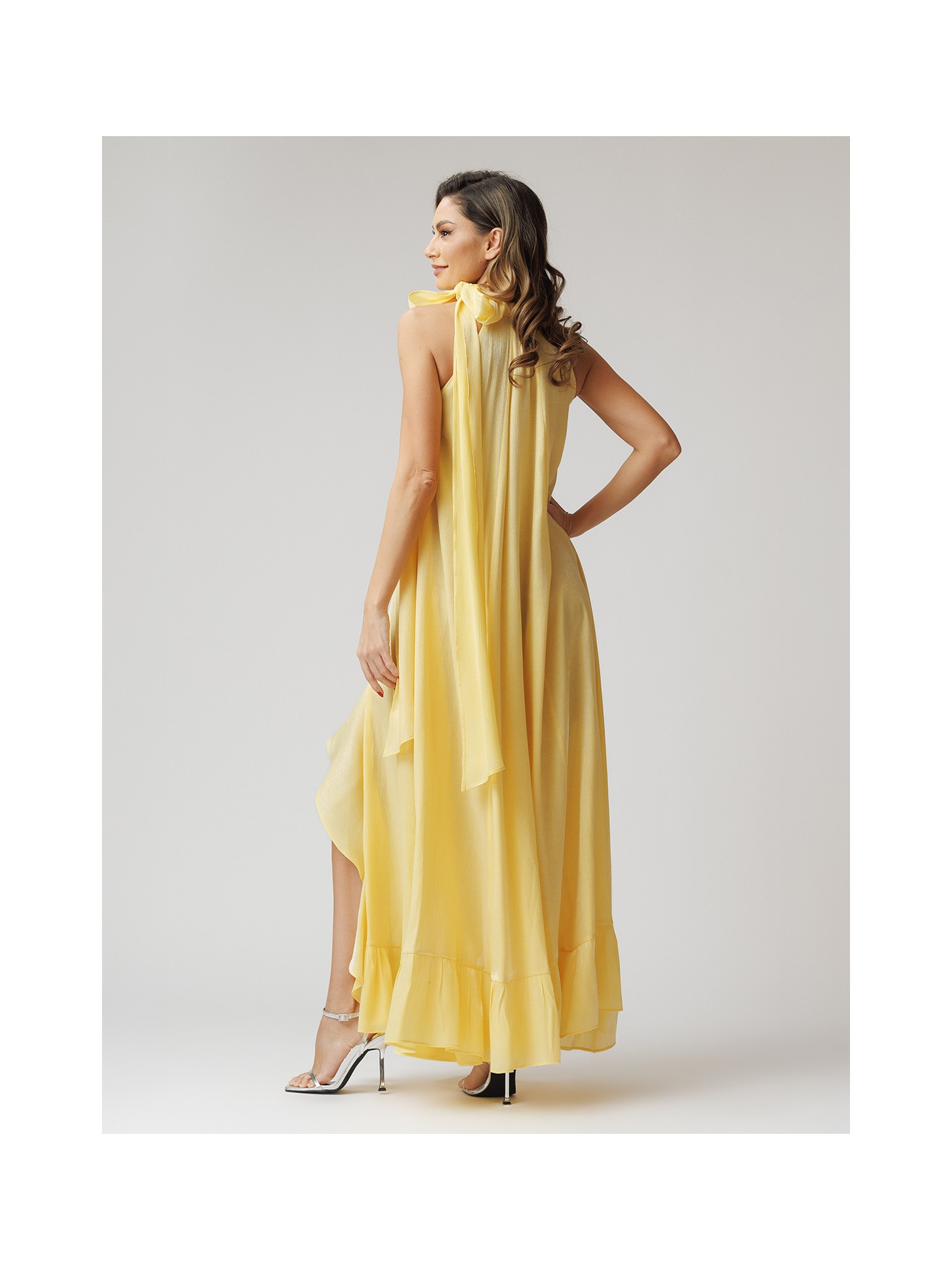set-rochie-cu-volane-in-cascada-si-capa-galben (5)