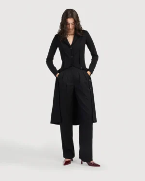 outfit_445c7f15-f554-4554-8f57-cbc9b114a001